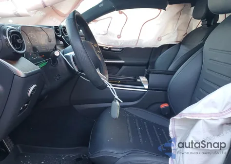 2024 Mercedes-Benz Glc Coupe 300 4Matic z USA, uszkodzony, nr VIN W1NKJ4HB1RF231060